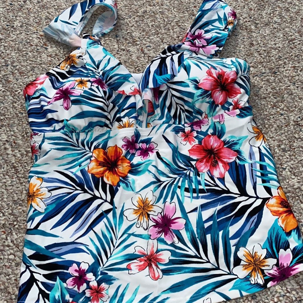 Bathing suit top